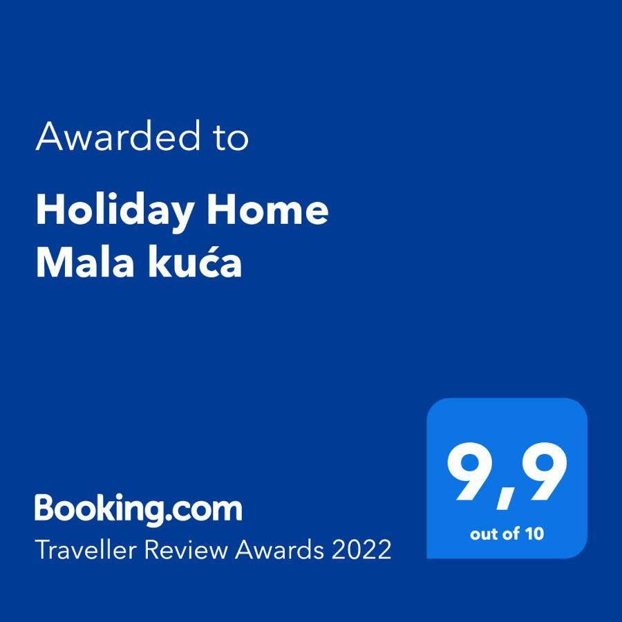 Holiday Home "Mala Kuca " With Heated Pool Pula Exterior photo